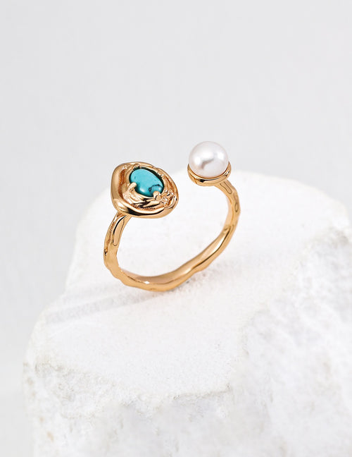 Molten Pearl Oval Ring