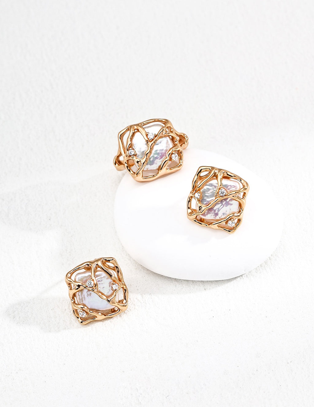 Canopy Pearl Earrings