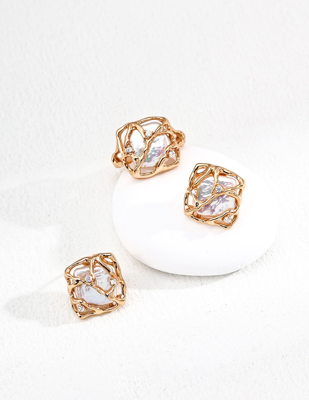 Canopy Pearl Earrings