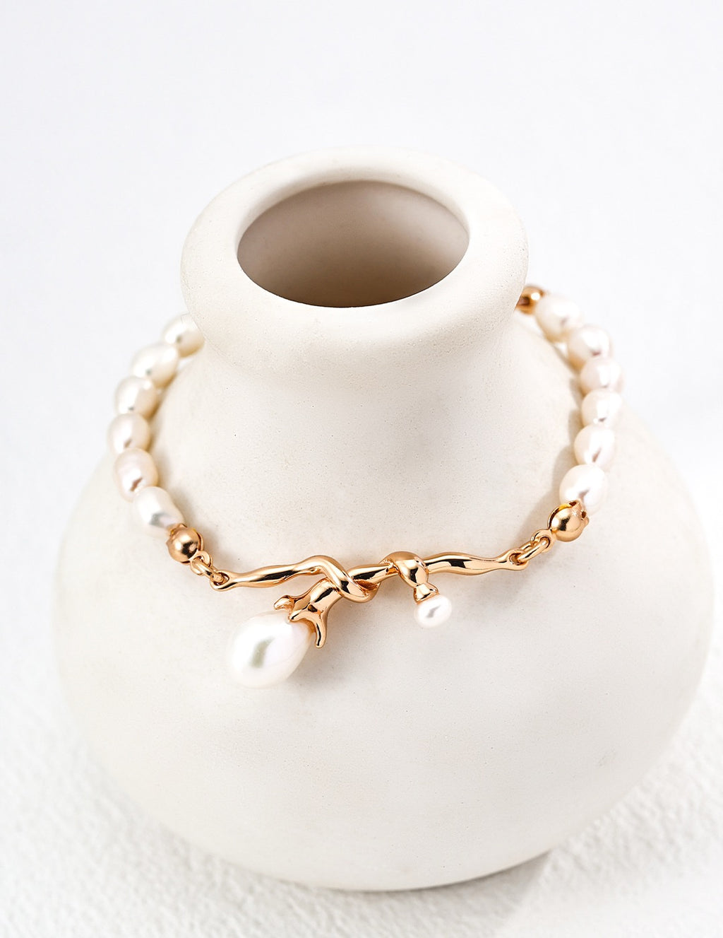 Entwine Pearl Bracelet