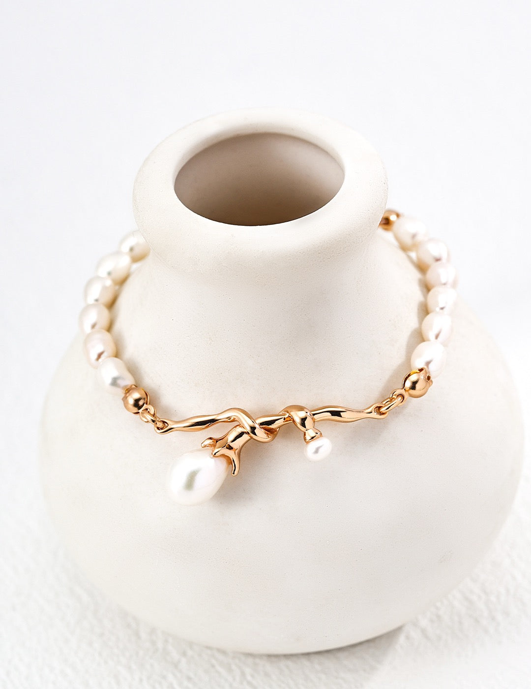 Entwine Pearl Bracelet