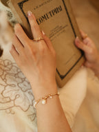 Entwine Pearl Bracelet