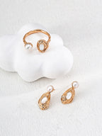 Molten Pearl Oval Ring