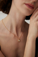 Wild Vine Pearl Necklace